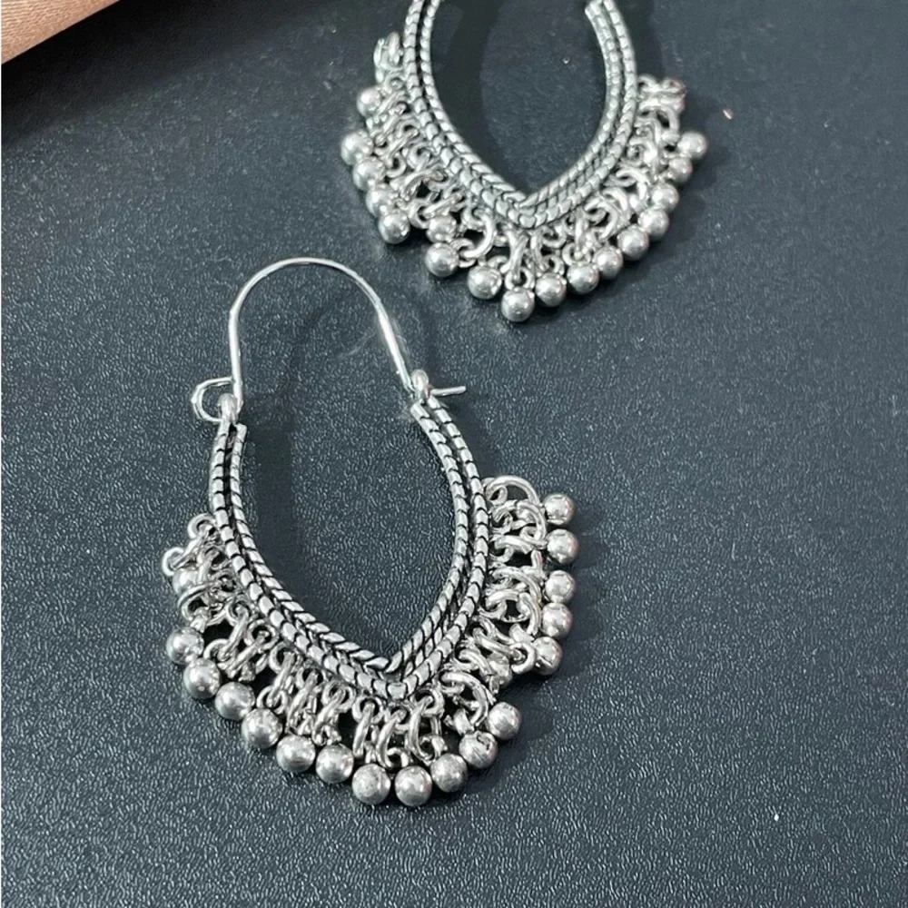 Vintage Bohemian Boho Style earrings with Beads - Picture 2 of 3